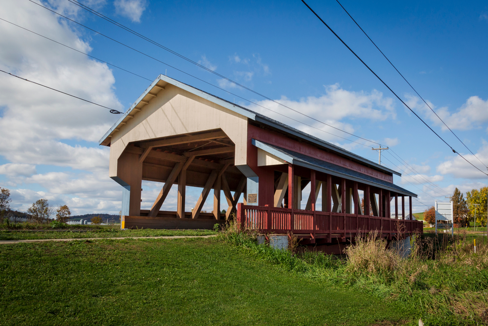 Covered bridge in Ohio Amish Country