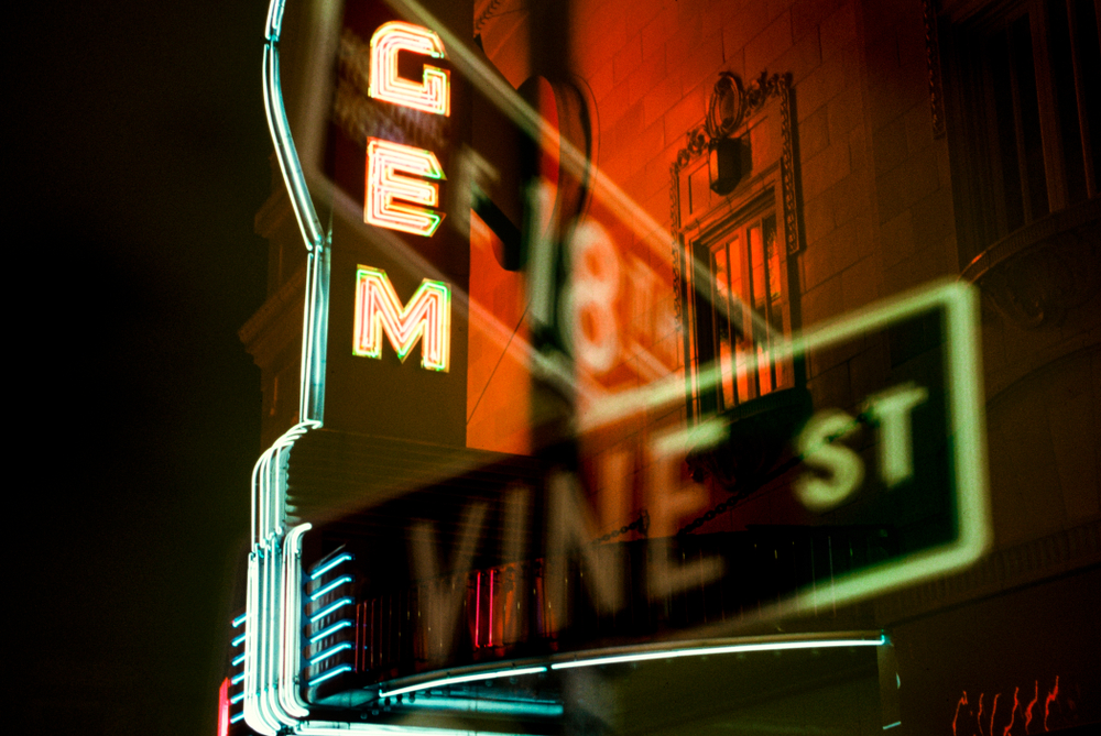 neon lights of street sign Things to do in Missouri