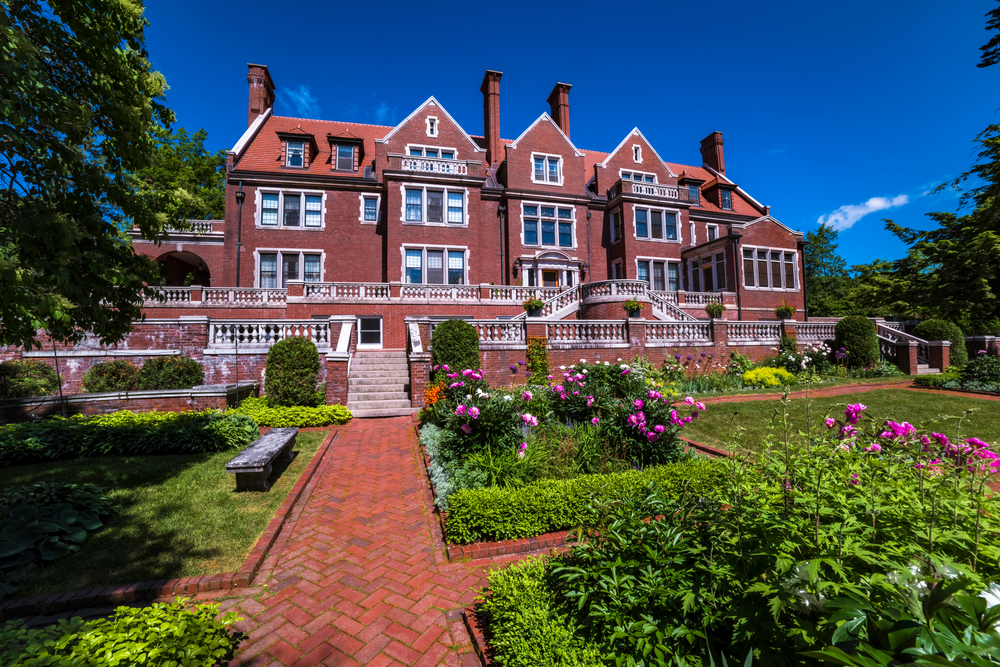 Glensheen Mansion in Duluth a large country home with a beautiful garden