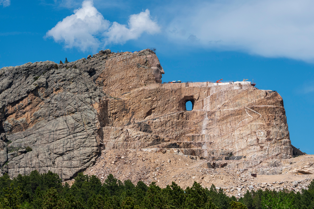 tourist attractions in south dakota