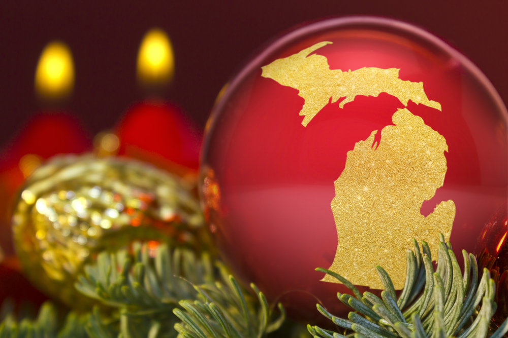 Christmas in Michigan: 15 Festive Ways To Celebrate - Midwest Explored