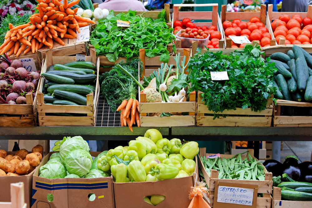 Fresh fruit and vegetables at the farmers' market.