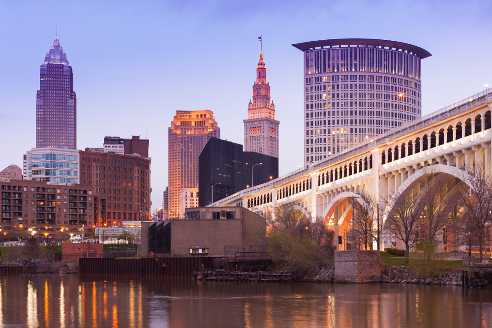 The Detroit-Superior Bridge and the Cleveland skyline at dusk.