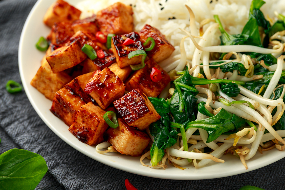 Tofu with rice and beanspouts