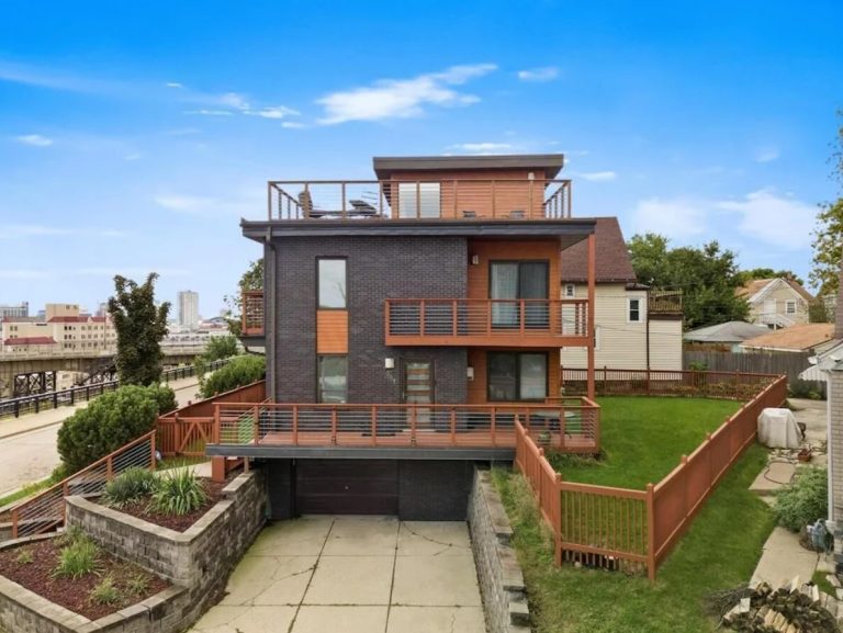 15 Epic Airbnbs In Wisconsin (Cabins, VRBOs, & More!) Midwest Explored