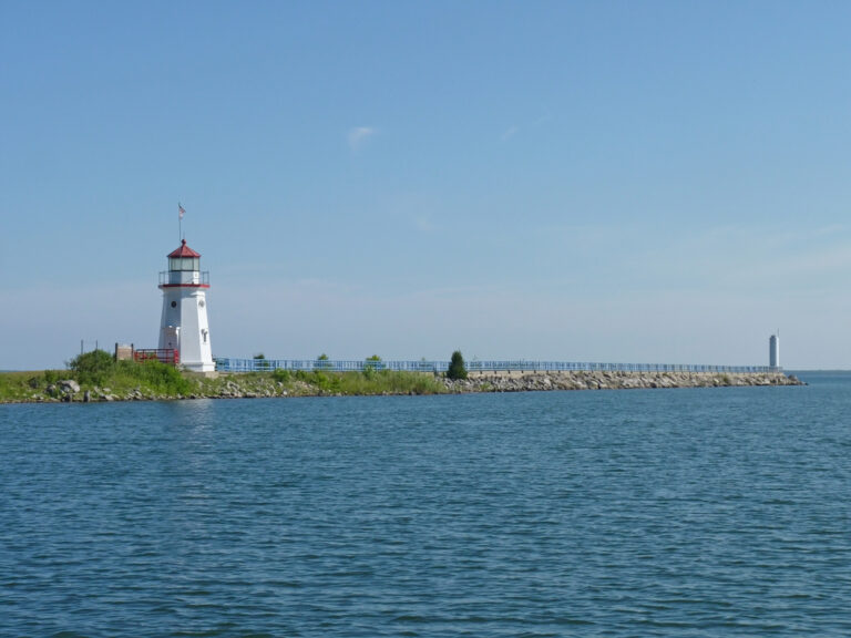 15 Best Beach Towns In Michigan Midwest Explored