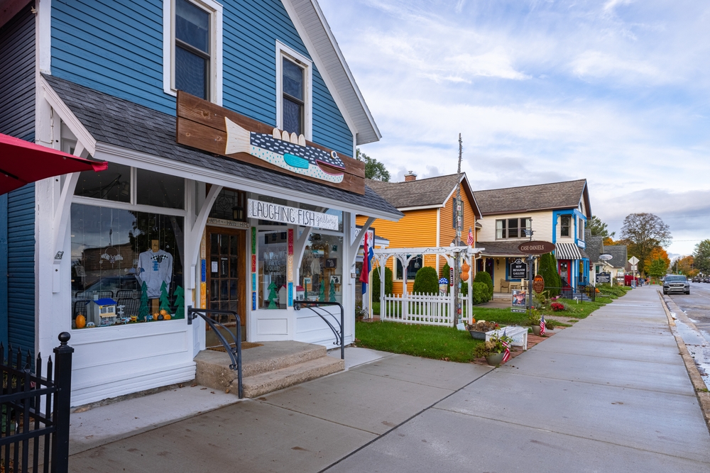 Colorful beach houses on the street in one of the beach towns in Michigan  