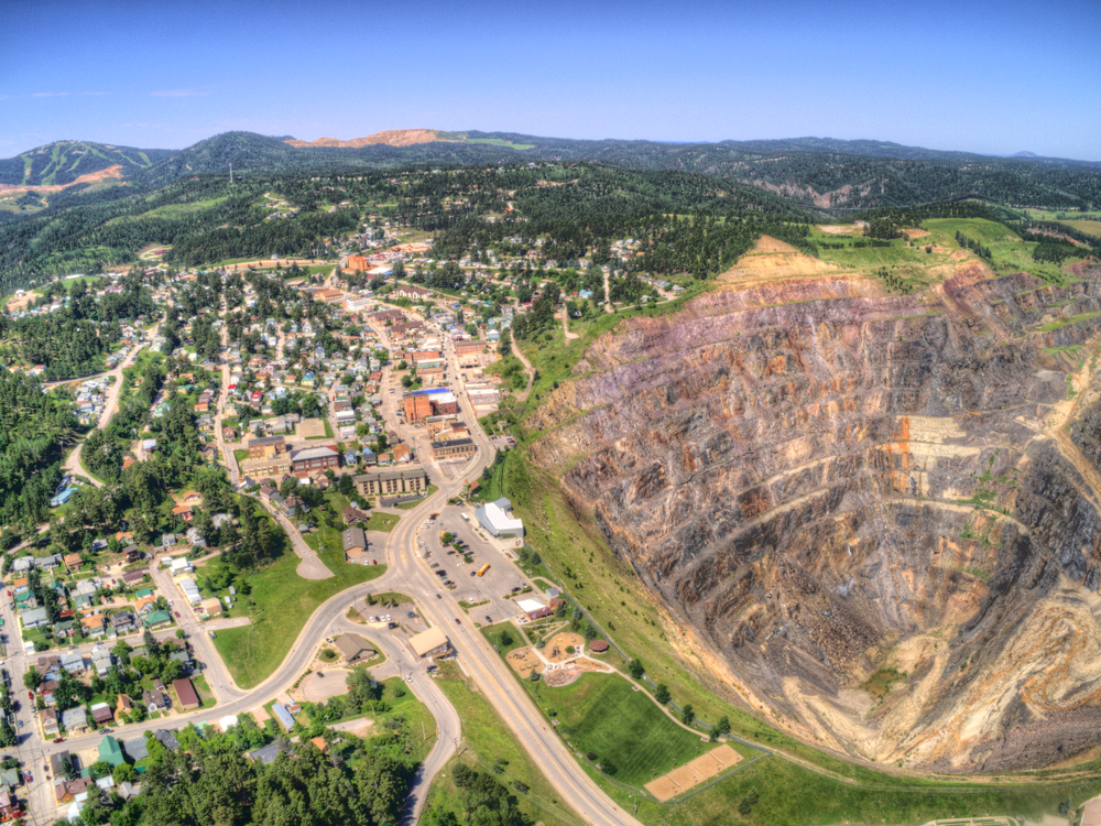 lead south dakota tourism