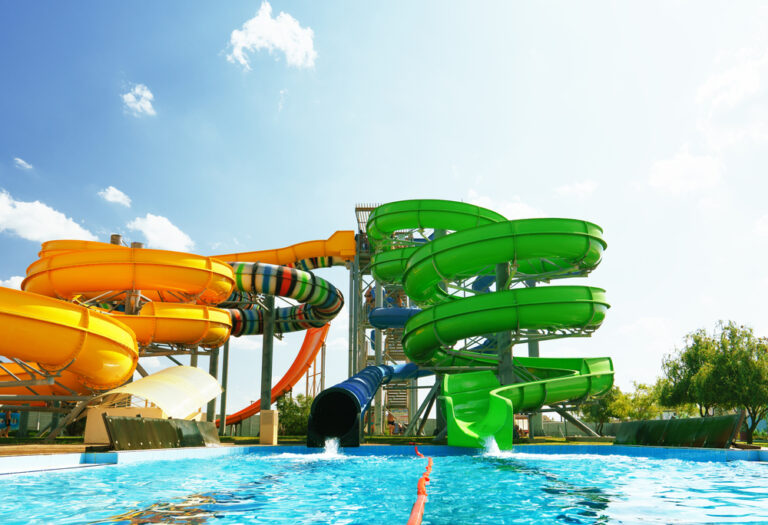 13 Best Wisconsin Dells Waterparks You Shouldn't Miss - Midwest Explored