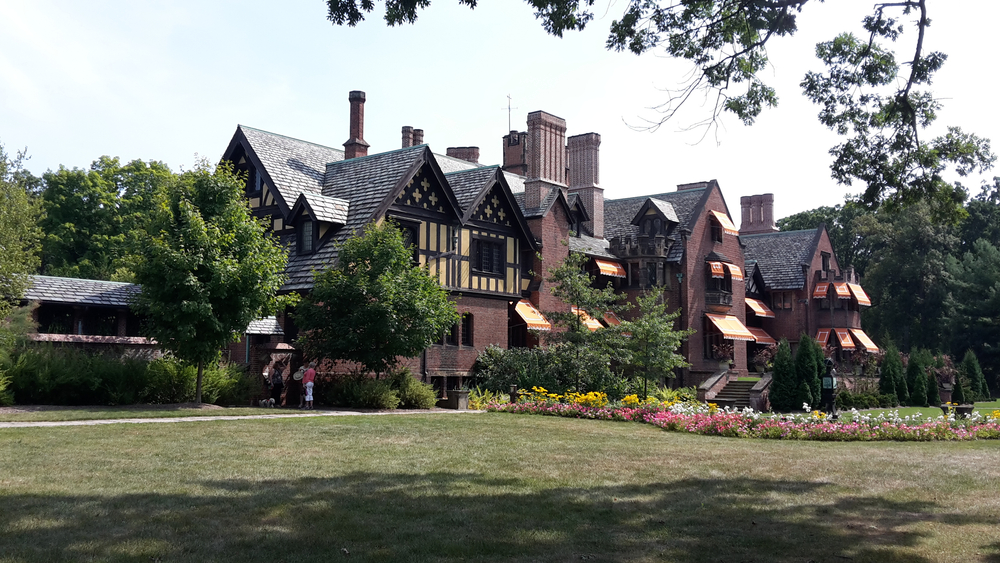 House view in Stan Hywet Hall and Gardens. The house is a tudor style with beautiful garden. Its one of the things to do in Akron  