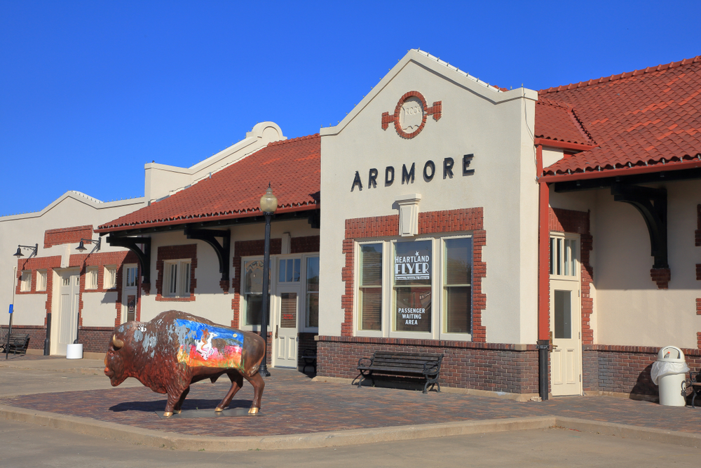 The 1916 constructed Ardmore station is located in the downtown area.