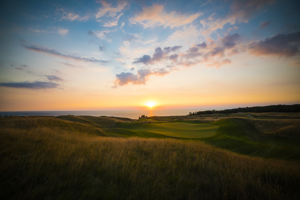 golf course looking over Lake Michigan in an article about the best golf courses in Michigan 