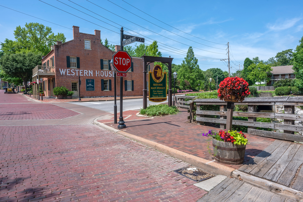 Brick streets and buildings in the Historic District, one of the best things to do in St. Charles, MO.