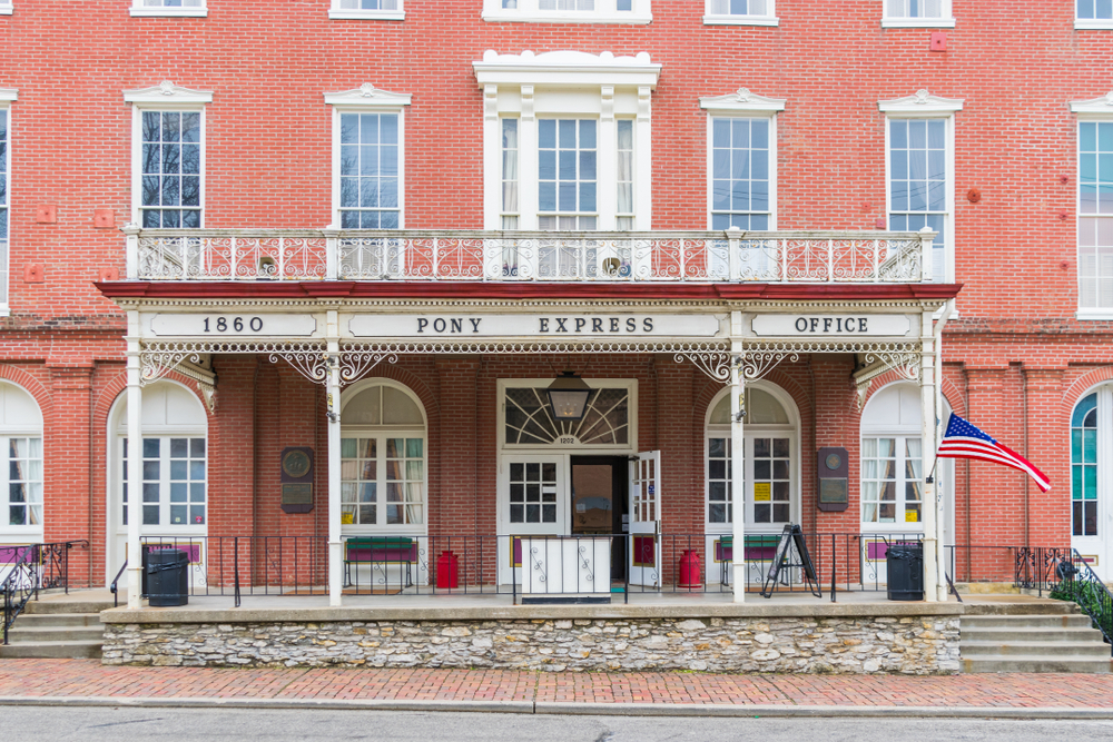 Front exterior of the brick Patee House museum.