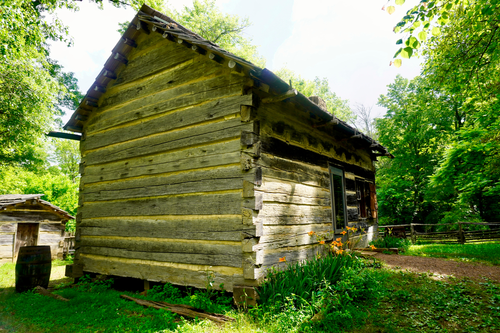  Lincoln Boyhood National Memorial - Lincoln Living Historical Farm. Replica log cabin home, typical of 1820s farm, when Abraham Lincoln was growing up as pioneer settler.