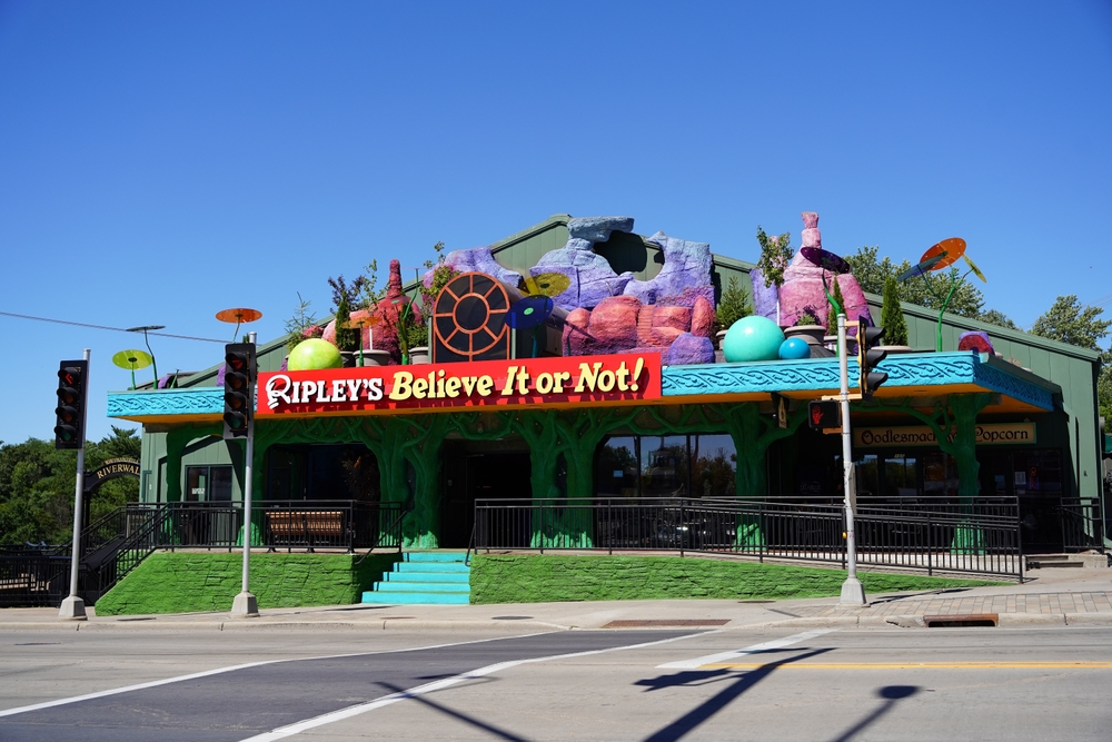 Exterior of Ripley’s Believe It Or Not, one of the best Wisconsin Dells attractions.